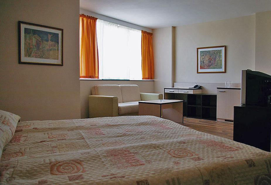 Hotel Atagen Pomorie Habitación foto